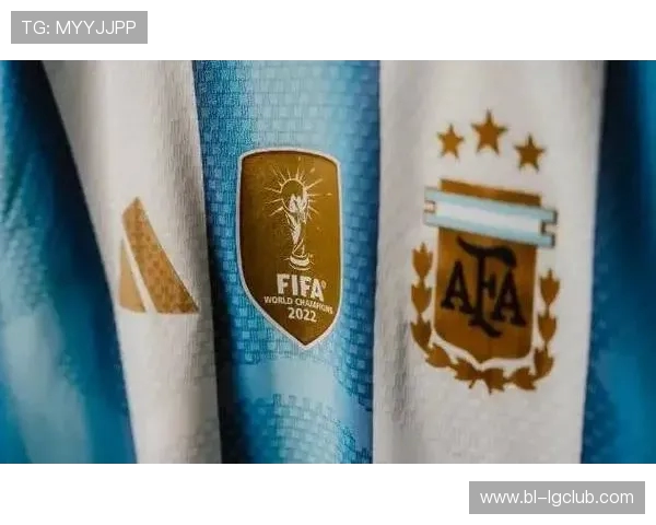 阿迪达斯推出全新日版足球服设计 精致工艺与现代风格的完美结合